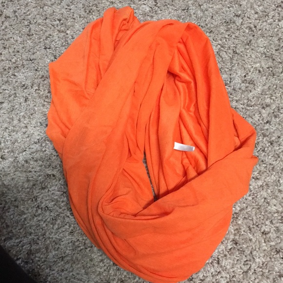 Infinity Scarf - Picture 2 of 3